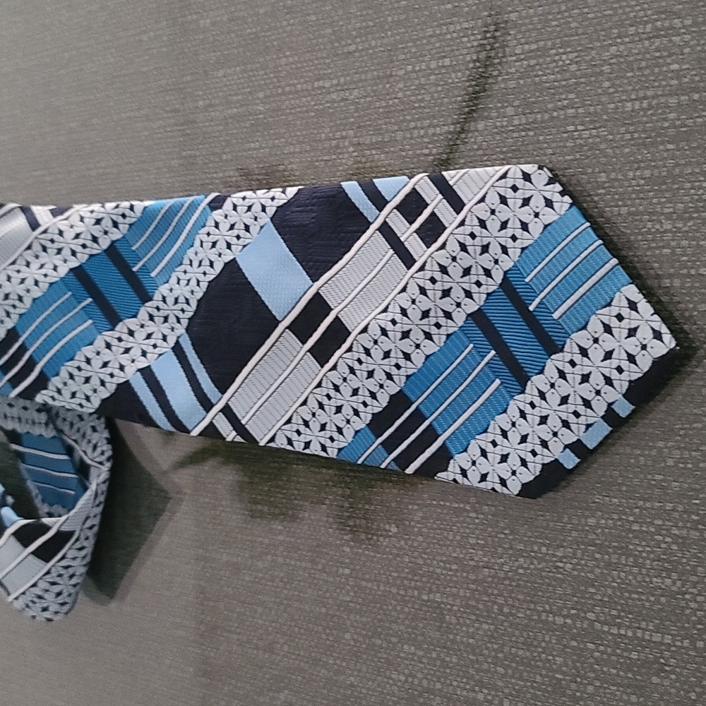 VINTAGE 70s Retro Cravatier Mr Rogers Mod Polyester Neck Tie Mid Century Blue - Picture 12 of 14
